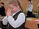 Школьники молятся. Фото Павла Горшкова с сайта ateism.ru