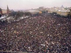Митинг в Москве, янв. 1991. Публикуется в www.facebook.com/osovtsovaa