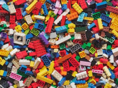 Конструктор Lego. Фото: Unsplash